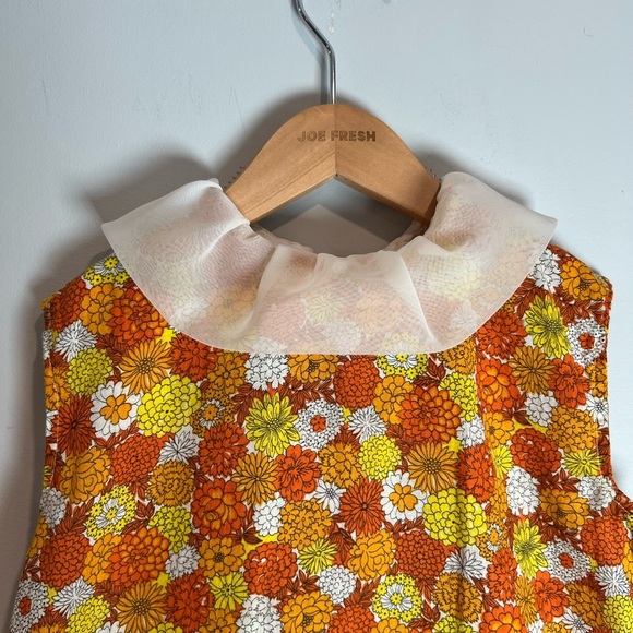 Vintage Handmade 70's Style Light Dress w Delicate Lace Detailing Girls - Picture 4 of 4